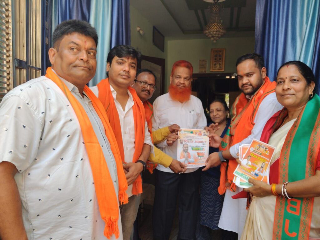 शक्ति के नगर पालिका अध्यक्ष प्रत्याशी चिराग अग्रवाल अटल विश्वास पत्र के 20 वायदों को करेंगे क्रियान्वित,तो वहीं कांग्रेस की रीना गेवड़ीन दशहरे महोत्सव का करेंगी शहर में प्रतिवर्ष आयोजन,निर्दलीय श्यामसुंदर ने किया संकल्प- शहर का विकास होगा उनकी प्राथमिकता, सरकारी दफ्तरों की होगी उचित स्थान पर स्थापना शक्ति के नगर पालिका अध्यक्ष प्रत्याशी चिराग अग्रवाल अटल विश्वास पत्र के 20 वायदों को करेंगे क्रियान्वित,तो वहीं कांग्रेस की रीना गेवड़ीन दशहरे महोत्सव का करेंगी शहर में प्रतिवर्ष आयोजन,निर्दलीय श्यामसुंदर ने किया संकल्प- शहर का विकास होगा उनकी प्राथमिकता, सरकारी दफ्तरों की होगी उचित स्थान पर स्थापना kshititech
