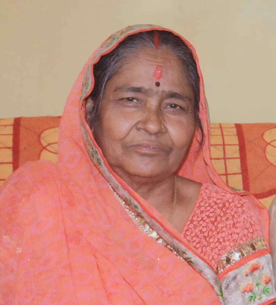 नहीं रही श्रीमती नारायणी देवी शर्मा,मारवाड़ी युवा मंच के पूर्व प्रदेश पदाधिकारी कमल शर्मा की माता जी की नारायणी देवी, 10 फरवरी को सुबह 11:00 बजे रायगढ़ में होगा अंतिम संस्कार नहीं रही श्रीमती नारायणी देवी शर्मा,मारवाड़ी युवा मंच के पूर्व प्रदेश पदाधिकारी कमल शर्मा की माता जी की नारायणी देवी, 10 फरवरी को सुबह 11:00 बजे रायगढ़ में होगा अंतिम संस्कार kshititech