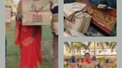 पर्यावरण मित्र-अरुणा, प्लास्टिक मुक्त, भारत अभियान को गति दे रही बिलासपुर की अरुणा अग्रवाल, नवरात्रि पर्व पर जुट के 100 बैगों का किया निशुल्क वितरण, पूर्व में भी करीब 10,000 जुट के बैगों का कर चुकी है वितरण, पर्यावरण को संरक्षित करने पर्यावरण मित्र के रूप में भी कर रही है अरुणा काम पर्यावरण मित्र-अरुणा, प्लास्टिक मुक्त, भारत अभियान को गति दे रही बिलासपुर की अरुणा अग्रवाल, नवरात्रि पर्व पर जुट के 100 बैगों का किया निशुल्क वितरण, पूर्व में भी करीब 10,000 जुट के बैगों का कर चुकी है वितरण, पर्यावरण को संरक्षित करने पर्यावरण मित्र के रूप में भी कर रही है अरुणा काम kshititech