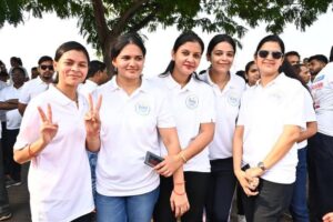 पायनियर परिवार की पहल- रायपुर शहर को स्वच्छ बनाने का संकल्प लिया हजारों लोगों ने, बालाजी हॉस्पिटल एंड मेडिकल कॉलेजेस तथा पायनियर परिवार ने 22 मार्च को किया वॉकथान स्वच्छता अभियान का आयोजन, मरीन ड्राइव से लोगों ने लगाई दौड़, रायपुर शहर वासियों ने भी किया बालाजी ग्रुप का धन्यवाद पायनियर परिवार की पहल- रायपुर शहर को स्वच्छ बनाने का संकल्प लिया हजारों लोगों ने, बालाजी हॉस्पिटल एंड मेडिकल कॉलेजेस तथा पायनियर परिवार ने 22 मार्च को किया वॉकथान स्वच्छता अभियान का आयोजन, मरीन ड्राइव से लोगों ने लगाई दौड़, रायपुर शहर वासियों ने भी किया बालाजी ग्रुप का धन्यवाद kshititech