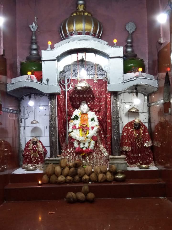 लगाओ जयकारा माता रानी का- शक्ति शहर सहित जिले में 30 मार्च से प्रारंभ होगा चैत्र बसंती नवरात्रि महोत्सव, देवी मंदिरों में जलेंगे आस्था के दीप,तो वहीं मनोकामना ज्योति कलश होंगे प्रज्वलित, शक्ति की महामाई दाई, मां भीमेश्वरी देवी बेरी वाली,अड़भार की अष्टभुजी, चंद्रपुर की मां चंद्रहासिनी देवी मंदिरो में नवरात्रि पर्व की तैयारियां जोरों से लगाओ जयकारा माता रानी का- शक्ति शहर सहित जिले में 30 मार्च से प्रारंभ होगा चैत्र बसंती नवरात्रि महोत्सव, देवी मंदिरों में जलेंगे आस्था के दीप,तो वहीं मनोकामना ज्योति कलश होंगे प्रज्वलित, शक्ति की महामाई दाई, मां भीमेश्वरी देवी बेरी वाली,अड़भार की अष्टभुजी, चंद्रपुर की मां चंद्रहासिनी देवी मंदिरो में नवरात्रि पर्व की तैयारियां जोरों से kshititech