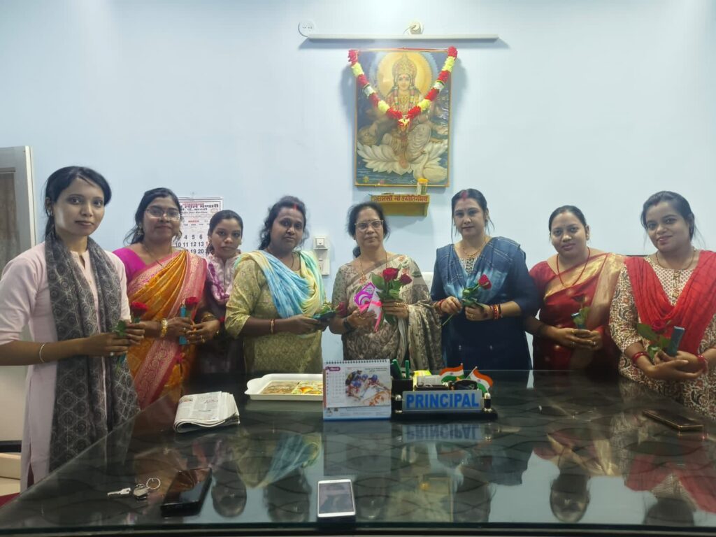 शक्ति के जेएलएन डिग्री कॉलेज में अंतर्राष्ट्रीय महिला दिवस के मौके पर हुआ महिला प्राध्यापकों का सम्मान, प्राचार्य शालू पाहवा ने कहा- महिलाओं ने अंतरिक्ष में भी पहुंचकर बढ़ाया है देश का गौरव, राष्ट्र की उन्नति में भी है नारी शक्ति का अहम योगदान शक्ति के जेएलएन डिग्री कॉलेज में अंतर्राष्ट्रीय महिला दिवस के मौके पर हुआ महिला प्राध्यापकों का सम्मान, प्राचार्य शालू पाहवा ने कहा- महिलाओं ने अंतरिक्ष में भी पहुंचकर बढ़ाया है देश का गौरव, राष्ट्र की उन्नति में भी है नारी शक्ति का अहम योगदान kshititech