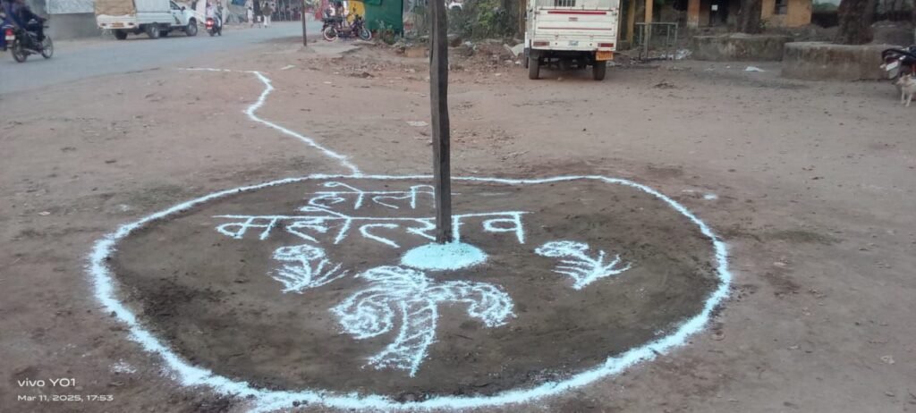 मारवाड़ी समाज शक्ति द्वारा होलीका दहन को लेकर तैयारियां पूर्ण, शहर के अग्रसेन चौक स्थित माता मणि स्थल एवं बुधवारी बाजार स्थित सोसायटी चौक के पास सहित अनेको स्थान पर होगी होलिका माता की पूजा अर्चना एवं दहन कार्यक्रम, राजू देवकरण एवं सुंदर कथूरिया ने दी जानकारी kshititech