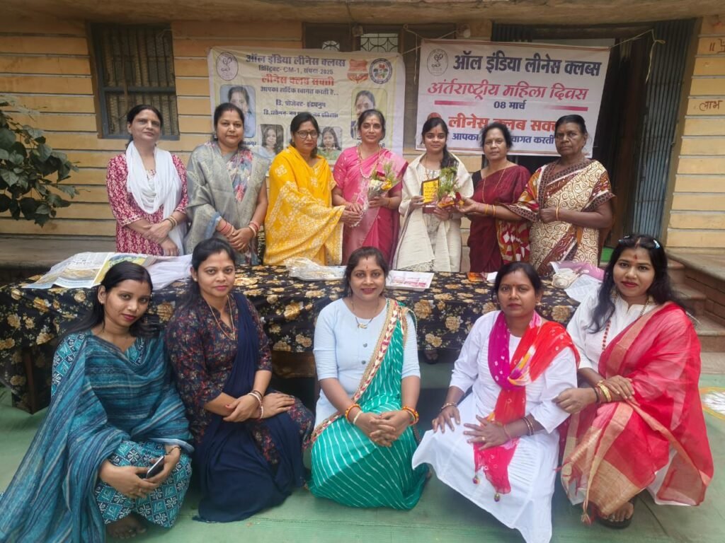 फिजियोथैरेपी में गोल्ड मेडल हासिल करने वाली बिटिया का हुआ सम्मान,लिनेश डॉ. शालू पाहवा ने कहा- आज पूरे देश में बेटियां अपने हुनर से कर रही नाम रोशन, बेटियां हैं हमारे गौरव फिजियोथैरेपी में गोल्ड मेडल हासिल करने वाली बिटिया का हुआ सम्मान,लिनेश डॉ. शालू पाहवा ने कहा- आज पूरे देश में बेटियां अपने हुनर से कर रही नाम रोशन, बेटियां हैं हमारे गौरव kshititech