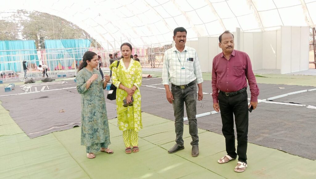 चलो सक्ती-22 मार्च को सुबह 10:00 बजे से शक्ति में होगा भव्य प्रदर्शनी का शुभारंभ, क्षेत्रीय सांसद कमलेश जांगड़े के निर्देशन में चल रही तैयारियां जोरों पर, सांसद प्रतिनिधि रंजन सिन्हा ने कहा- सर्व वर्ग के लिए प्रदर्शनी में उपलब्ध होंगी अनेको जानकारियां, किसान, जवान, विद्यार्थी, व्यापारी सभी वर्ग के लोगों के लिए होगी शिविर में विशेष जानकारियां चलो सक्ती-22 मार्च को सुबह 10:00 बजे से शक्ति में होगा भव्य प्रदर्शनी का शुभारंभ, क्षेत्रीय सांसद कमलेश जांगड़े के निर्देशन में चल रही तैयारियां जोरों पर, सांसद प्रतिनिधि रंजन सिन्हा ने कहा- सर्व वर्ग के लिए प्रदर्शनी में उपलब्ध होंगी अनेको जानकारियां, किसान, जवान, विद्यार्थी, व्यापारी सभी वर्ग के लोगों के लिए होगी शिविर में विशेष जानकारियां kshititech