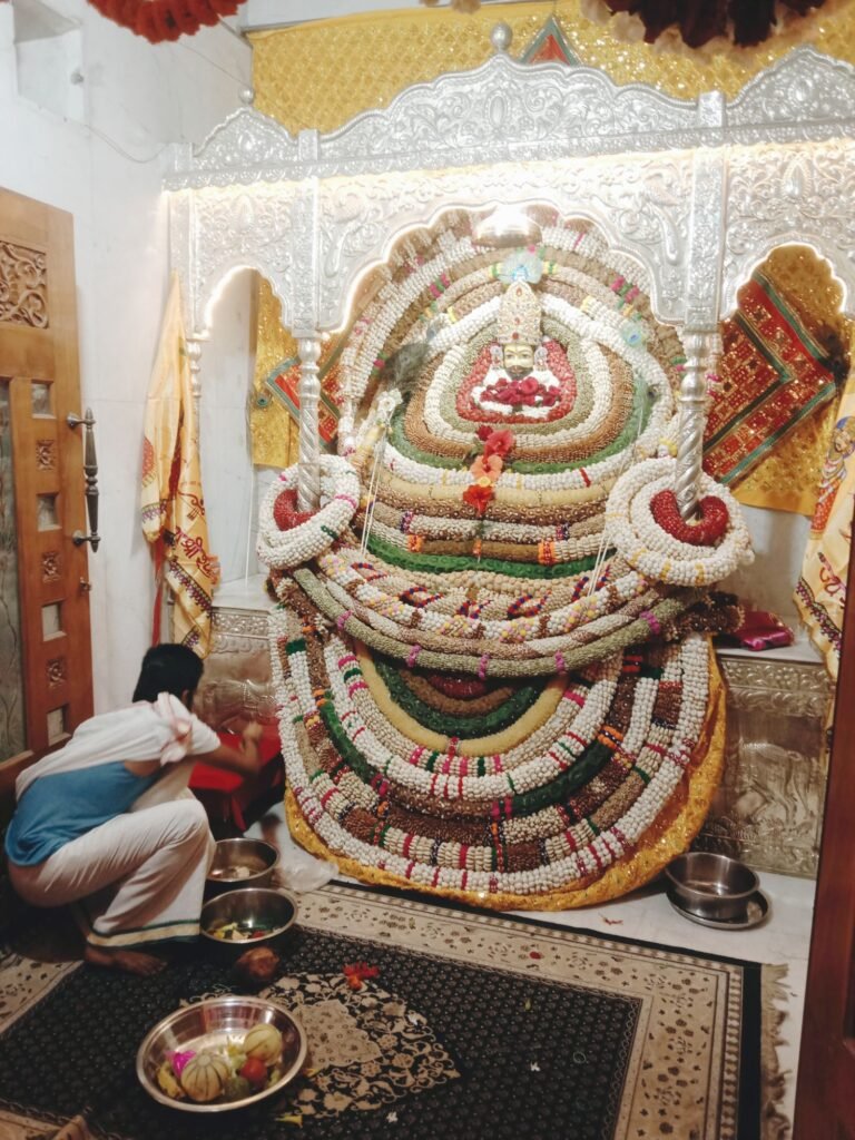 उमड़ी श्याम प्रेमियों की आस्था-शक्ति में 10 मार्च को निकली खाटू वाले श्याम जी की भव्य निशान यात्रा, 5000 श्याम प्रेमियों ने उठाए निशान, 10 मार्च की शाम श्री राधा कृष्ण मंदिर में सजेगा भव्य दरबार,मेवे से सजा है बाबा जी का दरबार,जय श्री श्याम-जय हो खाटू वाले श्याम जी की kshititech