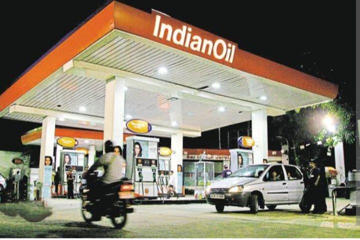 सावधान- शक्ति शहर में शासन का यह कैसा फरमान- शहर के एकमात्र पेट्रोल पंप में रात 10:00 बजे से सुबह 4:00 बजे तक नहीं मिलेगा ईंधन, नागरिकों ने करी मांग- 24 घंटे हो ईंधन की आपूर्ति kshititech