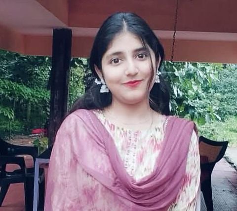 राजनादगांव की गौरव- दिशा मिश्रा ने सीबीएससी 10 वीं में प्राप्त किए 97% अंक,संस्कार सिटी इंटरनेशन पब्लिक स्कूल राजनादगांव में प्राप्त किया प्रथम स्थान,जनर्लिस्ट वेलफेयर यूनियन के प्रदेश अध्यक्ष अमित गौतम की भांजी है दिशा kshititech