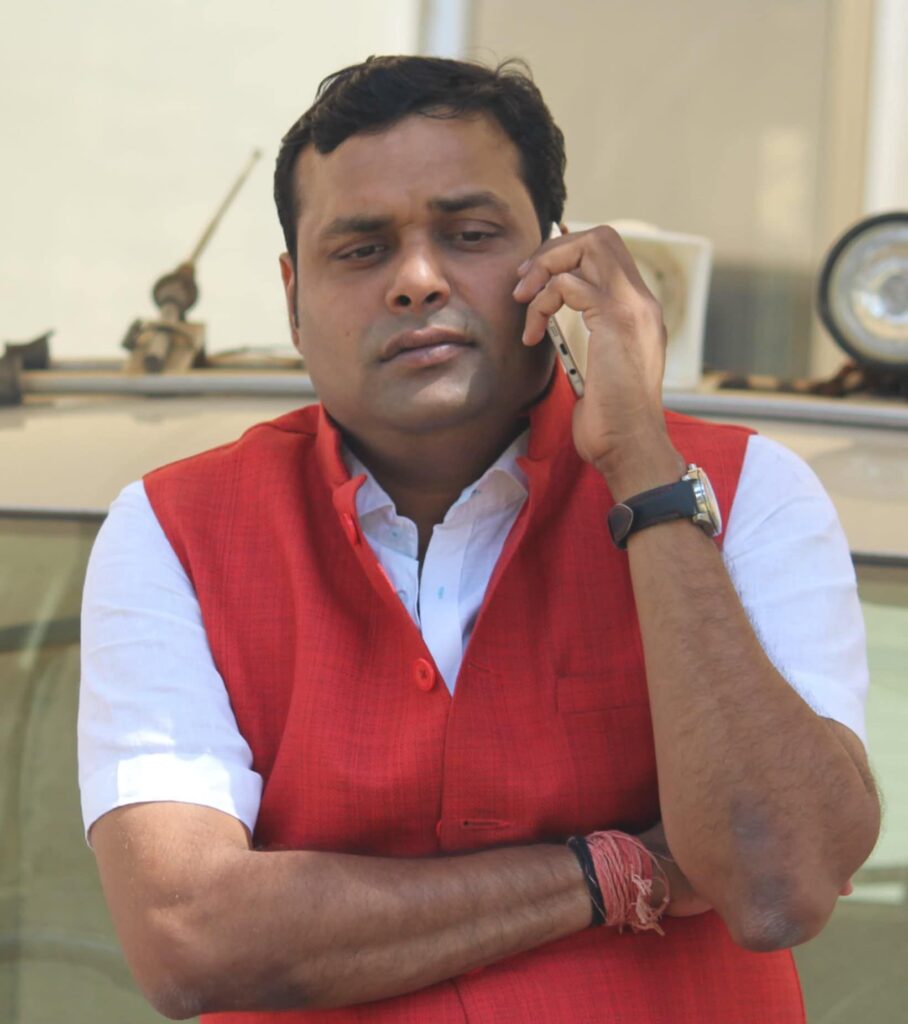 अमर को मिली बड़ी जिम्मेदारी- चैंबर ऑफ़ कॉमर्स के प्रदेश कार्यकारी महामंत्री बनाए गए जांजगीर के अमर सुल्तानिया, सुल्तानिया ने कहा- व्यापारिक नेतृत्व को मिलेगी नई दिशा, व्यापारी हितो के लिए करेंगे कार्य, विभिन्न व्यापारिक संगठनों में सक्रियता से कार्य करते हैं अमर अमर को मिली बड़ी जिम्मेदारी- चैंबर ऑफ़ कॉमर्स के प्रदेश कार्यकारी महामंत्री बनाए गए जांजगीर के अमर सुल्तानिया, सुल्तानिया ने कहा- व्यापारिक नेतृत्व को मिलेगी नई दिशा, व्यापारी हितो के लिए करेंगे कार्य, विभिन्न व्यापारिक संगठनों में सक्रियता से कार्य करते हैं अमर kshititech
