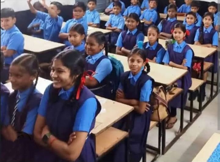 शक्ति जिले में नए शैक्षणिक सत्र को लेकर शिक्षा समिति की बैठक संपन्न, शैक्षणिक संस्थाओं के 100 मीटर के दायरे में मादक द्रव्यों से मुक्त होगी होंगे सरकारी स्कूल, जिला शिक्षा अधिकारी विश्वास कुमार ने कहा-नए शिक्षा सत्र में विद्यार्थियों को बेहतर शिक्षा उपलब्ध करवाना ही शासन की मंशा, 26 जून को होगा जिला स्तरीय शाला प्रवेश उत्सव, बैठक का संचालन किया सांख्यिकी अन्वेषक आर के अग्रवाल ने, शक्ति कलेक्टर तोपनो साहब के मार्गदर्शन में शिक्षा विभाग का कार्य सराहनीय शक्ति जिले में नए शैक्षणिक सत्र को लेकर शिक्षा समिति की बैठक संपन्न, शैक्षणिक संस्थाओं के 100 मीटर के दायरे में मादक द्रव्यों से मुक्त होगी होंगे सरकारी स्कूल, जिला शिक्षा अधिकारी विश्वास कुमार ने कहा-नए शिक्षा सत्र में विद्यार्थियों को बेहतर शिक्षा उपलब्ध करवाना ही शासन की मंशा, 26 जून को होगा जिला स्तरीय शाला प्रवेश उत्सव, बैठक का संचालन किया सांख्यिकी अन्वेषक आर के अग्रवाल ने, शक्ति कलेक्टर तोपनो साहब के मार्गदर्शन में शिक्षा विभाग का कार्य सराहनीय kshititech