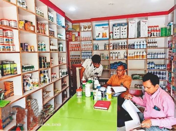 अमानक कीटनाशक दवाइयों एवम खाद-बीज को लेकर शक्ति जिले का कृषि विभाग सक्रिय, जिले के विभिन्न स्थानों पर 23 जून को किया गया कीटनाशक दुकानों का निरीक्षण, कलेक्टर साहब के निर्देश पर नकली कीटनाशक एवं उसकी बिक्री पर प्रतिबंध लगाने लगातार कृषि विभाग सजग अमानक कीटनाशक दवाइयों एवम खाद-बीज को लेकर शक्ति जिले का कृषि विभाग सक्रिय, जिले के विभिन्न स्थानों पर 23 जून को किया गया कीटनाशक दुकानों का निरीक्षण, कलेक्टर साहब के निर्देश पर नकली कीटनाशक एवं उसकी बिक्री पर प्रतिबंध लगाने लगातार कृषि विभाग सजग kshititech