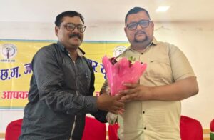 कामकाजी बैठक- जनर्लिस्ट वेलफेयर यूनियन की प्रदेश कार्यसमिति बैठक संपन्न, जिलों में संगठन को मजबूत बनाने बनी कार्य योजना, पदाधिकारियो का होगा सतत दौरा, 30 जुलाई तक प्रदेश के सभी जिलों में आयोजित होगी यूनियन की बैठके, अगले प्रदेश स्तरीय कार्यक्रम के लिए विभिन्न जिलों ने दिया आतिथ्य का प्रस्ताव, जन्मदिन की बधाइयों से अभिभूत अमित गौतम ने कहा- आप सभी का यही स्नेह जीवन में काम करने की देता है सदैव ऊर्जा कामकाजी बैठक- जनर्लिस्ट वेलफेयर यूनियन की प्रदेश कार्यसमिति बैठक संपन्न, जिलों में संगठन को मजबूत बनाने बनी कार्य योजना, पदाधिकारियो का होगा सतत दौरा, 30 जुलाई तक प्रदेश के सभी जिलों में आयोजित होगी यूनियन की बैठके, अगले प्रदेश स्तरीय कार्यक्रम के लिए विभिन्न जिलों ने दिया आतिथ्य का प्रस्ताव, जन्मदिन की बधाइयों से अभिभूत अमित गौतम ने कहा- आप सभी का यही स्नेह जीवन में काम करने की देता है सदैव ऊर्जा kshititech
