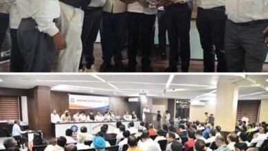 चेंबर कार्यकारी महामंत्री अमर सुल्तानिया पहुंचे प्रदेश कार्यकारणी की प्रथम बैठक में, अमर ने कहा- व्यापारी हितों के लिए सदैव संघर्ष करने वाला सशक्त संगठन है चैंबर ऑफ़ कॉमर्स, अमर ने व्यापार हितों में दिए अपने अमूल्य सुझाव, बैठक में प्रदेश के विभिन्न जिलों से भी पहुंचे सदस्य, महिला चैंबर की प्रदेश अध्यक्ष बनाई गई डॉक्टर इला गुप्ता kshititech