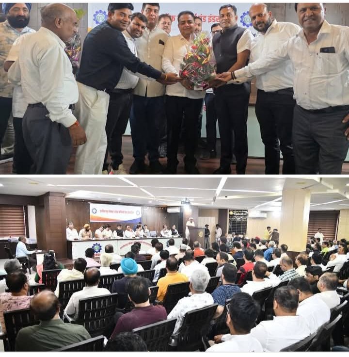 चेंबर कार्यकारी महामंत्री अमर सुल्तानिया पहुंचे प्रदेश कार्यकारणी की प्रथम बैठक में, अमर ने कहा- व्यापारी हितों के लिए सदैव संघर्ष करने वाला सशक्त संगठन है चैंबर ऑफ़ कॉमर्स, अमर ने व्यापार हितों में दिए अपने अमूल्य सुझाव, बैठक में प्रदेश के विभिन्न जिलों से भी पहुंचे सदस्य, महिला चैंबर की प्रदेश अध्यक्ष बनाई गई डॉक्टर इला गुप्ता kshititech