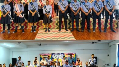 शक्ति के कंचनपुर स्थित जिंदल वर्ल्ड स्कूल में हुआ अलंकरण समारोह का आयोजन, विद्यार्थी परिषद के बच्चों को किया गया सम्मानित, जिला शिक्षा अधिकारी को कुमुदनी बाघ द्विवेदी ने कहा- विद्यालय में अनुशासन से ही बच्चे होते हैं संस्कारिक,DEO मैडम के मोटिवेशन से विद्यार्थियों में भी दिखा उत्साह, डायरेक्टर रवि अग्रवाल एवं ऋषभ अग्रवाल ने कहा- बच्चों में अनुशासन जागृत करना ही विद्यालय का प्रथम लक्ष्य kshititech