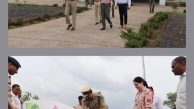 पुलिस आईजी शुक्ला पहुंचे शक्ति, एसपी कार्यालय में रेंज वृक्षारोपण अभियान की करी शुरुआत, जिले के पुलिस कार्यों की भी करी समीक्षा, SP अंकिता शर्मा सहित पुलिस अधिकारी रहे मौजूद, एसपी मैडम ने भी पुलिस अधिकारियों से करी अधिक से अधिक वृक्षारोपण की अपील kshititech