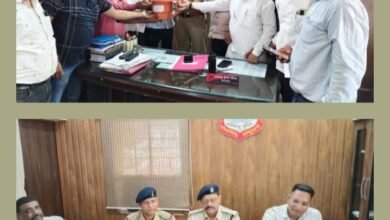 जिला शक्ति प्रेस क्लब शक्ति के सदस्यों ने 21 जुलाई को करी पुलिस अधिकारियों से मुलाकात, शक्ति जिले के एडिशनल एसपी हरीश यादव, एसडीओ पुलिस मनीष कंवर एवं नव पदस्थ टी आई लखन लाल पटेल से मिले सदस्य, शहर में ट्रैफिक सिग्नल लगाने की करी मांग,नव पदस्थ टी आई को भेंट किया गया वृक्ष जिला शक्ति प्रेस क्लब शक्ति के सदस्यों ने 21 जुलाई को करी पुलिस अधिकारियों से मुलाकात, शक्ति जिले के एडिशनल एसपी हरीश यादव, एसडीओ पुलिस मनीष कंवर एवं नव पदस्थ टी आई लखन लाल पटेल से मिले सदस्य, शहर में ट्रैफिक सिग्नल लगाने की करी मांग,नव पदस्थ टी आई को भेंट किया गया वृक्ष kshititech