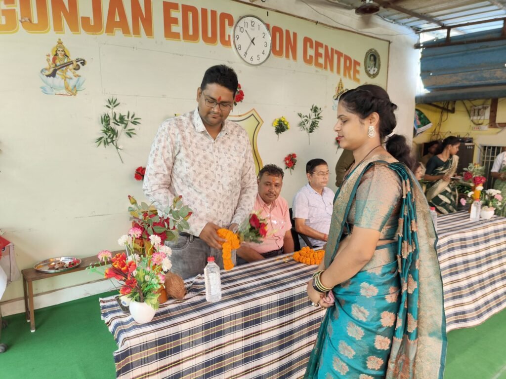 शक्ति के गुंजन एजुकेशन सेंटर में मनाया गया ग्रीन डे, नगर पालिका अध्यक्ष श्यामसुंदर अग्रवाल रहे मुख्य अतिथि के रूप में मौजूद, बच्चों में दिखा उत्साह, डायरेक्टर नितिन सोनी ने कहा- बच्चों को पर्यावरण के प्रति जागरूक करना ही इस आयोजन का उद्देश्य kshititech