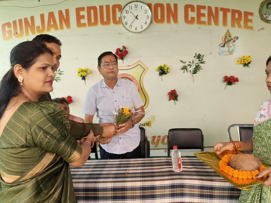 शक्ति के गुंजन एजुकेशन सेंटर में मनाया गया ग्रीन डे, नगर पालिका अध्यक्ष श्यामसुंदर अग्रवाल रहे मुख्य अतिथि के रूप में मौजूद, बच्चों में दिखा उत्साह, डायरेक्टर नितिन सोनी ने कहा- बच्चों को पर्यावरण के प्रति जागरूक करना ही इस आयोजन का उद्देश्य kshititech