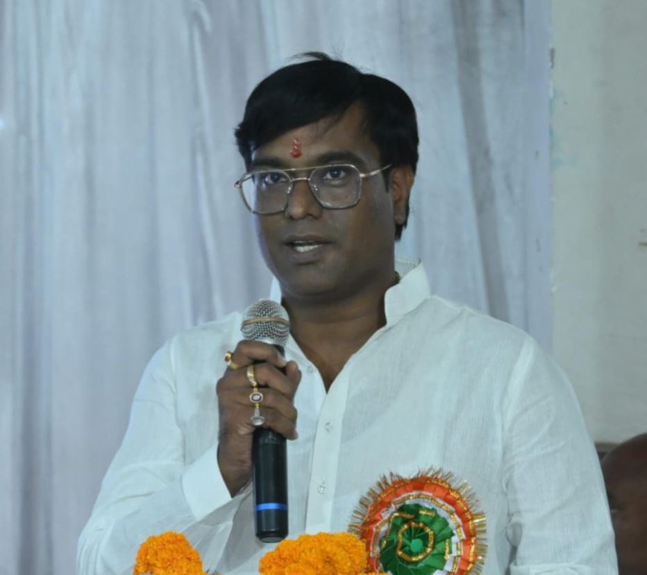 जब स्कूल के बच्चों ने कहा, धन्यवाद जितेश सर-बाराद्वार के नगर पंचायत उपाध्यक्ष जितेश शर्मा की बड़ी घोषणा- शासन से मिलने वाले मानदेय से करेंगे सरकारी स्कूल में शिक्षक की व्यवस्था, पार्षद निधि से स्कूल में वाटर कूलर आरो लगाने की करी घोषणा, नगर पंचायत उपाध्यक्ष की इस पहल की हो रही प्रशंसा जब स्कूल के बच्चों ने कहा, धन्यवाद जितेश सर-बाराद्वार के नगर पंचायत उपाध्यक्ष जितेश शर्मा की बड़ी घोषणा- शासन से मिलने वाले मानदेय से करेंगे सरकारी स्कूल में शिक्षक की व्यवस्था, पार्षद निधि से स्कूल में वाटर कूलर आरो लगाने की करी घोषणा, नगर पंचायत उपाध्यक्ष की इस पहल की हो रही प्रशंसा kshititech