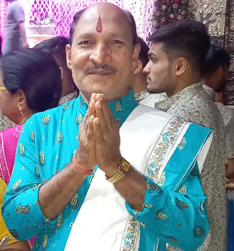 बरसेगी गुरुदेव की कृपा- गुरु अनुपम है, गुरु अलौकिक है, शक्ति अंचल के विद्वान पंडित भोलाशंकर तिवारी जी के निवास पर होगा गुरु पूर्णिमा महोत्सव का भव्य आयोजन, गुरुजी के अनुयायी करेंगे उनकी आराधना, महोत्सव की तैयारियां जोरों पर बरसेगी गुरुदेव की कृपा- गुरु अनुपम है, गुरु अलौकिक है, शक्ति अंचल के विद्वान पंडित भोलाशंकर तिवारी जी के निवास पर होगा गुरु पूर्णिमा महोत्सव का भव्य आयोजन, गुरुजी के अनुयायी करेंगे उनकी आराधना, महोत्सव की तैयारियां जोरों पर kshititech