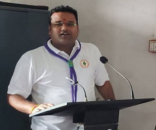 डिस्ट्रिक्ट कमिश्नर अंकित की सक्रियता से स्काउट कर रहा बेहतर कार्य, स्काउट की सकारात्मक पहल- पेड़ छाव देता है घाव नहीं, वृक्षों को संरक्षण देकर करें बड़ा, यही है हमारी नैतिक जिम्मेदारी- अंकित अग्रवाल (जिला मुख्य आयुक्त) भारत स्काउट गाइड जिला संघ शक्ति ने कश्मीर पर स्कूल में किया सघन वृक्षारोपण कार्यक्रम,प्याऊ घर एवं साइकिल रैली निकालने वाले स्काउट के विद्यार्थी भी हुए सम्मानित, शक्ति जिले में भारत स्काउट- गाइड के कार्यों को नई गति दी अंकित ने डिस्ट्रिक्ट कमिश्नर अंकित की सक्रियता से स्काउट कर रहा बेहतर कार्य, स्काउट की सकारात्मक पहल- पेड़ छाव देता है घाव नहीं, वृक्षों को संरक्षण देकर करें बड़ा, यही है हमारी नैतिक जिम्मेदारी- अंकित अग्रवाल (जिला मुख्य आयुक्त) भारत स्काउट गाइड जिला संघ शक्ति ने कश्मीर पर स्कूल में किया सघन वृक्षारोपण कार्यक्रम,प्याऊ घर एवं साइकिल रैली निकालने वाले स्काउट के विद्यार्थी भी हुए सम्मानित, शक्ति जिले में भारत स्काउट- गाइड के कार्यों को नई गति दी अंकित ने kshititech