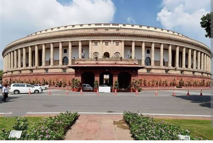 BIG BREKING-चार प्रतिष्ठित गैर राजनैतिक हस्तियों को राष्ट्रपति मुर्मू ने किया राज्यसभा सांसद मनोनीत, आम नागरिक भी बैठ सकते हैं संसद की कुर्सी पर kshititech