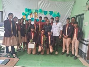 शक्ति के लिटिल फ्लावर स्कूल में ग्रीन डे आयोजन के साथ एक पेड़ मां के नाम के तहत हुआ वृक्षारोपण का कार्यक्रम, विद्यालय प्रबंधन के टी पी उपाध्याय एवं अनीस अरमान ने कहा- पर्यावरण संरक्षण से ही हम प्रकृति को रख सकते हैं सुरक्षित kshititech