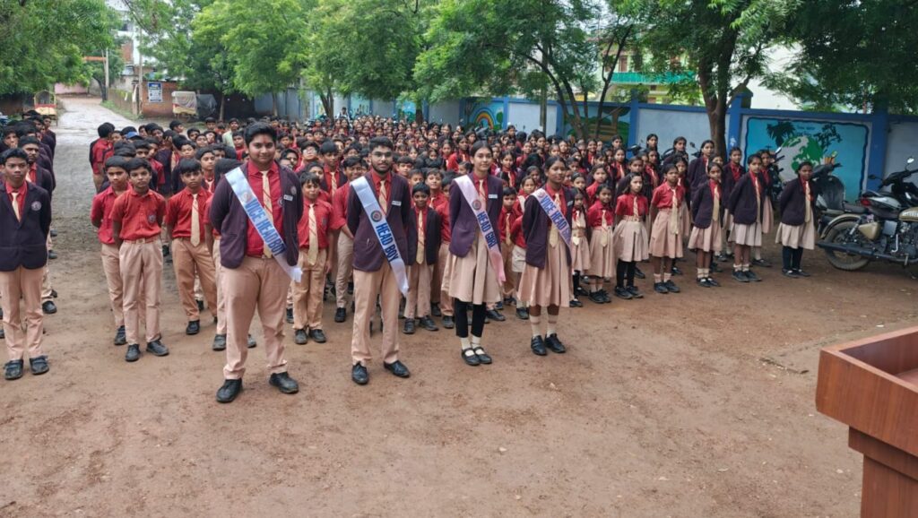 विद्यार्थियों को मिली अहम जिम्मेदारियां-सक्ती के लिटिल फ्लावर स्कूल में हैड बॉय, हैड गर्ल, वॉइस हेड बॉय, वॉइस हेड गर्ल का चयन एवं शपथ समारोह, डायरेक्टर द्वय ने सभी बच्चों को दी शुभकामनाएं विद्यार्थियों को मिली अहम जिम्मेदारियां-सक्ती के लिटिल फ्लावर स्कूल में हैड बॉय, हैड गर्ल, वॉइस हेड बॉय, वॉइस हेड गर्ल का चयन एवं शपथ समारोह, डायरेक्टर द्वय ने सभी बच्चों को दी शुभकामनाएं kshititech