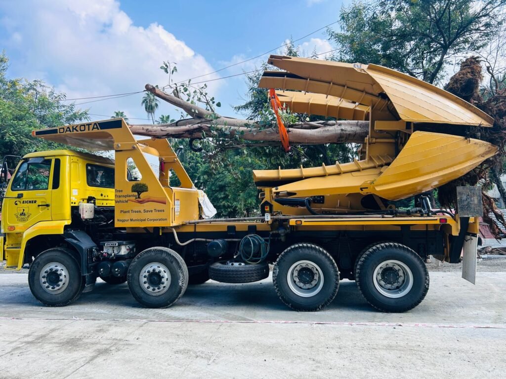 बड़ी खबर- विकास कार्यों में बाधा नहीं बनेंगे पेड़, देश में पेड़ों को उखाड़ कर फिर से स्थापित करने की नई तकनीक हुई प्रारंभ, लोक निर्माण विभाग की अनुकरणीय पहल, डकोटा, हाई एंड ट्री ट्रांसप्लांटर मशीन kshititech