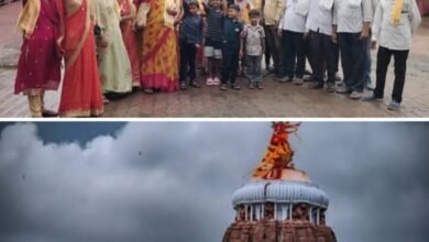 सरपंच जी की अनुकरणीय पहल- पुरीधाम की यात्रा से वापस लौटे सह परिवार ग्राम पंचायत के पंच गणों का रेलवे स्टेशन पर स्वागत किया सरपंच चंद्र कुमार सोनी ने, सरपंच जी की अनुकरणीय पहल- पुरीधाम की यात्रा से वापस लौटे सह परिवार ग्राम पंचायत के पंच गणों का रेलवे स्टेशन पर स्वागत किया सरपंच चंद्र कुमार सोनी ने, kshititech