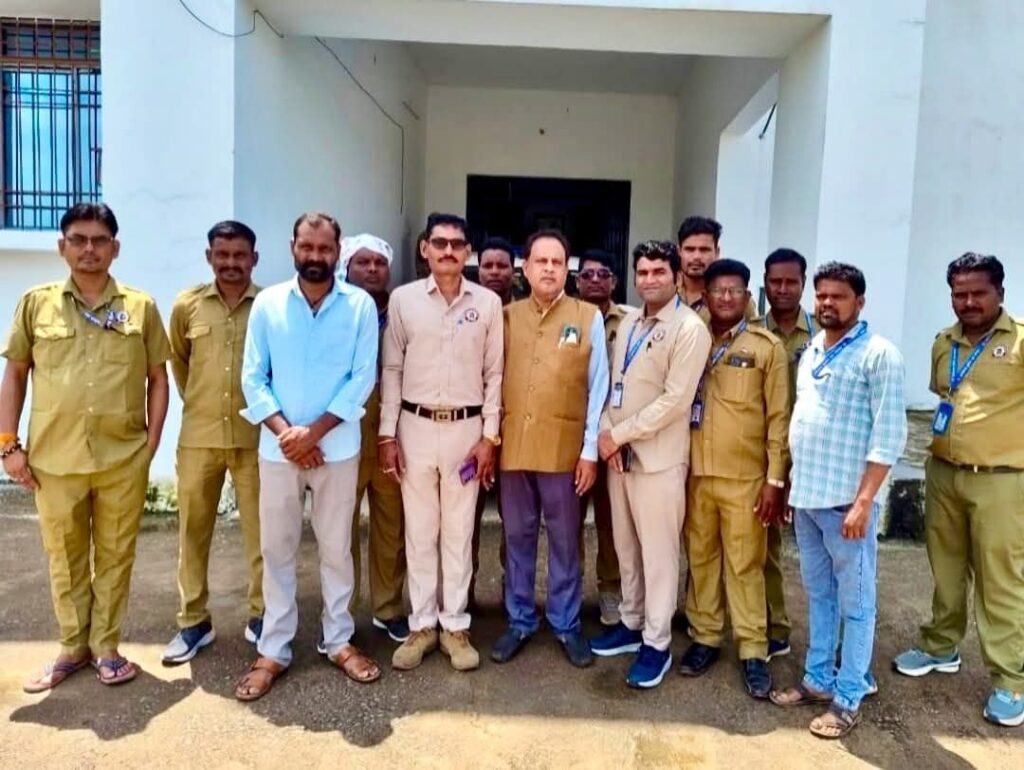 1 सितंबर को शक्ति शहर में होगा छत्तीसगढ़ ड्राइवर महा संगठन का संभाग स्तरीय ड्राइवर सम्मेलन रैली का आयोजन,जिला अध्यक्ष संतोष देवांगन के नेतृत्व में आयोजित है कार्यक्रम, पूरे बिलासपुर संभाग से जुटेंगे हजारों की संख्या में ड्राइवर संघ के सदस्य 1 सितंबर को शक्ति शहर में होगा छत्तीसगढ़ ड्राइवर महा संगठन का संभाग स्तरीय ड्राइवर सम्मेलन रैली का आयोजन,जिला अध्यक्ष संतोष देवांगन के नेतृत्व में आयोजित है कार्यक्रम, पूरे बिलासपुर संभाग से जुटेंगे हजारों की संख्या में ड्राइवर संघ के सदस्य kshititech