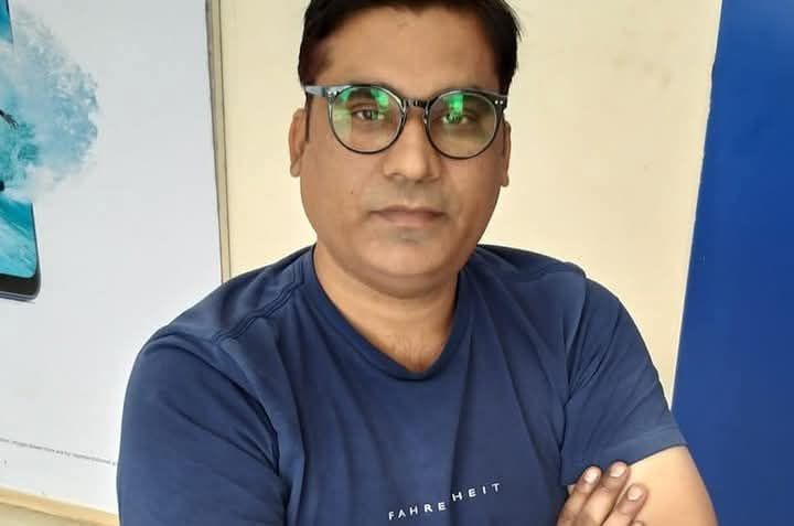 नहीं रहे शक्ति के ठेकेदार कमलेश राठौर चीकू,31 अगस्त की शाम 4:00 बजे होगा अंतिम संस्कार, गंगा कंस्ट्रक्शन के संचालक थे कमलेश राठौर, जल संसाधन विभाग के सेवानिवृत पूर्व कार्यपालन अभियंता स्वर्गीय बी एल राठौर के सुपुत्र एवं कांग्रेस नेता धनंजय राठौर के अनुज भ्राता थे कमलेश नहीं रहे शक्ति के ठेकेदार कमलेश राठौर चीकू,31 अगस्त की शाम 4:00 बजे होगा अंतिम संस्कार, गंगा कंस्ट्रक्शन के संचालक थे कमलेश राठौर, जल संसाधन विभाग के सेवानिवृत पूर्व कार्यपालन अभियंता स्वर्गीय बी एल राठौर के सुपुत्र एवं कांग्रेस नेता धनंजय राठौर के अनुज भ्राता थे कमलेश kshititech