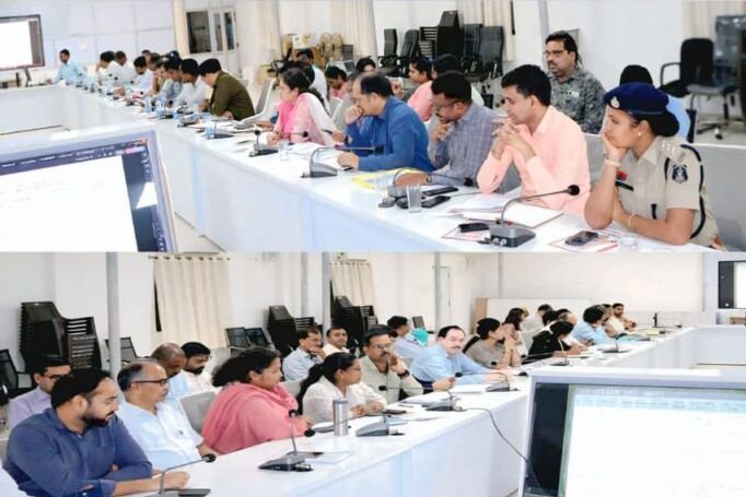 TL की मीटिंग में कलेक्टर तोपनो साहब के निर्देश- राज्य स्थापना के 25 वर्ष पूर्ण होने पर रजत जयंती के रूप में करें जिले भर में आयोजन,वय वंदन योजना के कार्ड निर्माण में तेजी लाने के दिए निर्देश, विभिन्न विभागों के कार्यों की करी गहन समीक्षा, जन दर्शन में पहुंचे नागरिकों से कलेक्टर साहब ने सुनी उनकी समस्याएं,जन दर्शन से समस्याओं का हो रहा त्वरित निराकरण kshititech