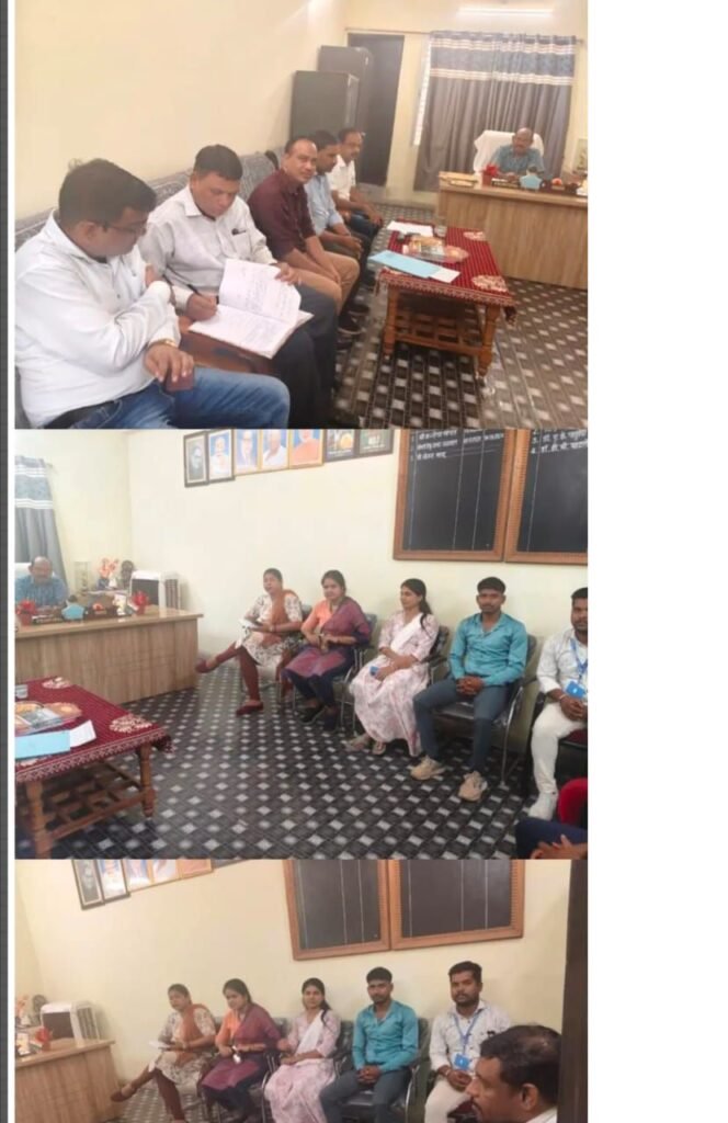 क्रांति कुमार भारतीय जी की पुण्यतिथि पर महाविद्यालय परिवार ने किया स्मरण,वार्षिक बैठक का भी हुआ आयोजन, स्वतंत्रता संग्राम सेनानी थे भारतीय जी क्रांति कुमार भारतीय जी की पुण्यतिथि पर महाविद्यालय परिवार ने किया स्मरण,वार्षिक बैठक का भी हुआ आयोजन, स्वतंत्रता संग्राम सेनानी थे भारतीय जी kshititech