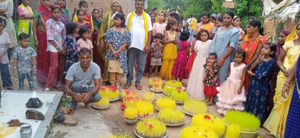 लिमतरा ग्राम पंचायत में भोजली विसर्जन एवं स्वतंत्रता दिवस समारोह का हुआ आयोजन, सरपंच मालती भारद्वाज सहित ग्राम वासी रहे मौजूद kshititech