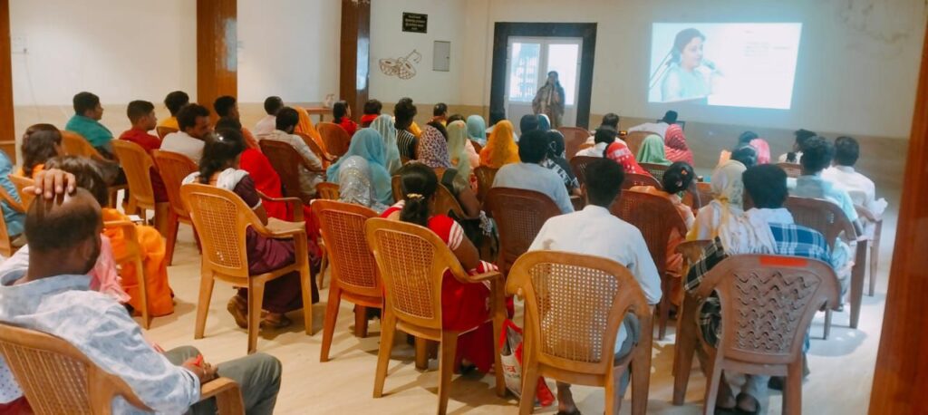 सक्ती में अपेक्स हॉस्पिटल रायगढ़ की डॉ रश्मि गोयल की निसंतान दंपतियों को मिली चिकित्सा परामर्श सेवाएं, अन्य जिलों से भी पहुंची महिलाओं ने लिया परामर्श शिविर का लाभ सक्ती में अपेक्स हॉस्पिटल रायगढ़ की डॉ रश्मि गोयल की निसंतान दंपतियों को मिली चिकित्सा परामर्श सेवाएं, अन्य जिलों से भी पहुंची महिलाओं ने लिया परामर्श शिविर का लाभ kshititech
