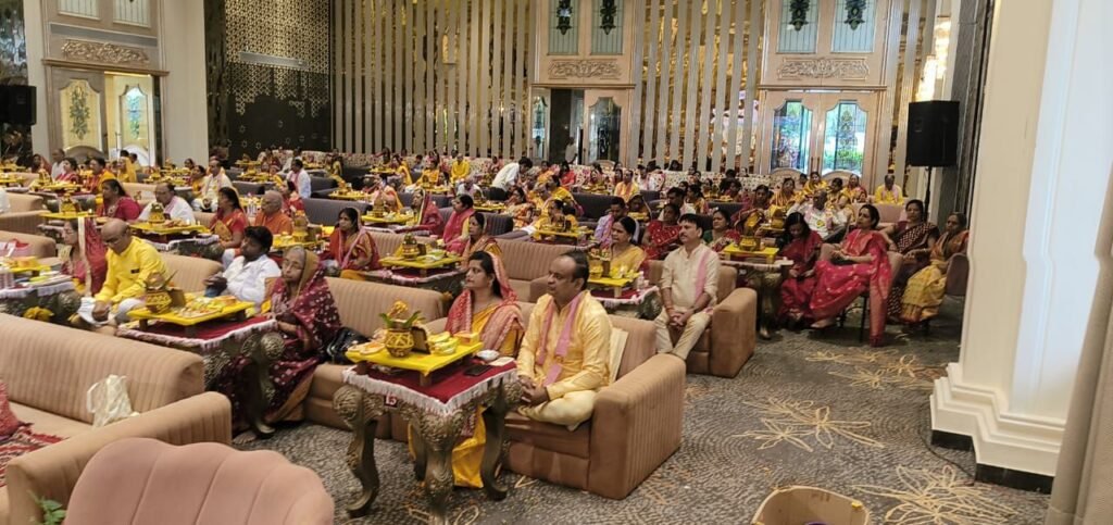 अद्वितीय अलंकरण महोत्सव-28 अगस्त को रायपुर के अग्र अलंकरण समारोह में सम्मानित हुई समाज की महान विभूतियां, पूर्व मुख्यमंत्री डॉ रमन सिंह ने कहा- अग्रवाल समाज ने पूरे विश्व में अपने कार्यों से बनाई पहचान, संगठन के प्रदेश अध्यक्ष डॉ अशोक सियाराम अग्रवाल के मार्गदर्शन में हुआ आयोजन, संगठन द्वारा करवाया गया ऋषि पंचमी उद्यापन आयोजन अद्वितीय अलंकरण महोत्सव-28 अगस्त को रायपुर के अग्र अलंकरण समारोह में सम्मानित हुई समाज की महान विभूतियां, पूर्व मुख्यमंत्री डॉ रमन सिंह ने कहा- अग्रवाल समाज ने पूरे विश्व में अपने कार्यों से बनाई पहचान, संगठन के प्रदेश अध्यक्ष डॉ अशोक सियाराम अग्रवाल के मार्गदर्शन में हुआ आयोजन, संगठन द्वारा करवाया गया ऋषि पंचमी उद्यापन आयोजन kshititech