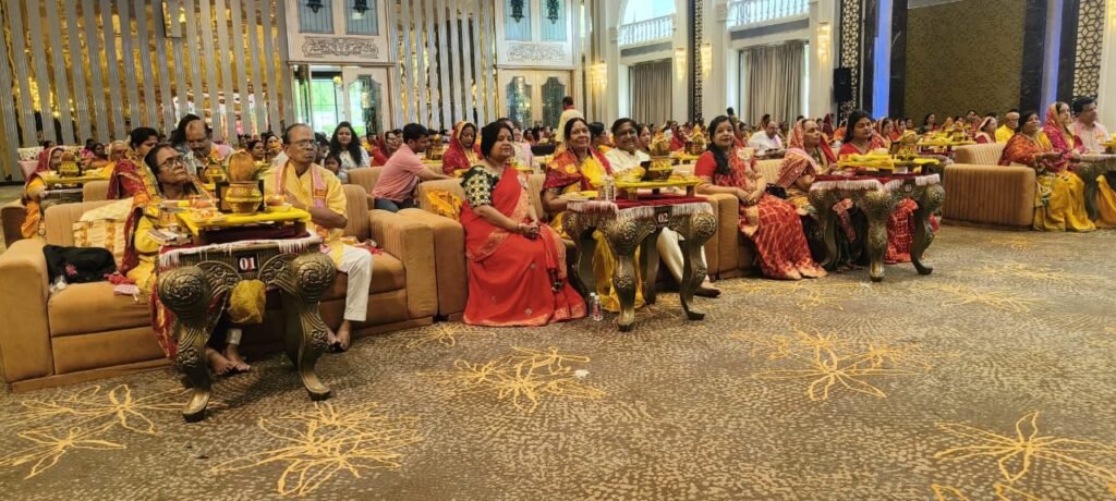 अद्वितीय अलंकरण महोत्सव-28 अगस्त को रायपुर के अग्र अलंकरण समारोह में सम्मानित हुई समाज की महान विभूतियां, पूर्व मुख्यमंत्री डॉ रमन सिंह ने कहा- अग्रवाल समाज ने पूरे विश्व में अपने कार्यों से बनाई पहचान, संगठन के प्रदेश अध्यक्ष डॉ अशोक सियाराम अग्रवाल के मार्गदर्शन में हुआ आयोजन, संगठन द्वारा करवाया गया ऋषि पंचमी उद्यापन आयोजन अद्वितीय अलंकरण महोत्सव-28 अगस्त को रायपुर के अग्र अलंकरण समारोह में सम्मानित हुई समाज की महान विभूतियां, पूर्व मुख्यमंत्री डॉ रमन सिंह ने कहा- अग्रवाल समाज ने पूरे विश्व में अपने कार्यों से बनाई पहचान, संगठन के प्रदेश अध्यक्ष डॉ अशोक सियाराम अग्रवाल के मार्गदर्शन में हुआ आयोजन, संगठन द्वारा करवाया गया ऋषि पंचमी उद्यापन आयोजन kshititech