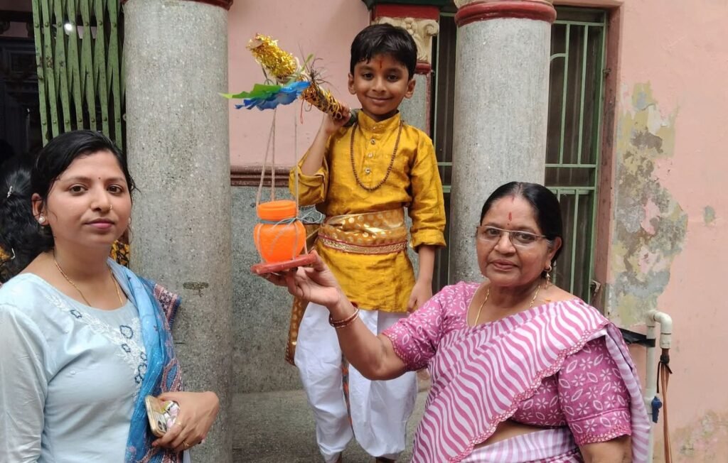 ऐतिहासिक कावड़ यात्रा- जब बच्चों ने लगाये बोल बम के जयकारे-बाल कावड़ यात्रा में दिखा शहर के बच्चों का उत्साह, महिला जागृति शाखा शक्ति ने किया था आयोजन,नगर पालिका अध्यक्ष श्यामसुंदर अग्रवाल भी पहुंचे कावड़ यात्रा में, शक्ति शहर हुआ शिव की भक्ति में ओतप्रोत kshititech