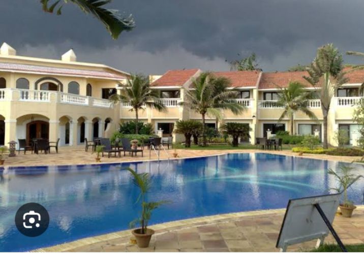 शक्ति के बंसल परिवार से साइबर अपराधियों ने जगन्नाथ पुरी में होटल की हूँबहु फर्जी वेबसाइट बनाकर ठग लिए हजारों रुपए, पीड़ित ने साइबर थाने में दर्ज कराया मामला, सावधान, कहीं आप भी ऑनलाइन माध्यम से बुकिंग करवा रहे हो, तो कृपया पहले सत्यता की जांच कर ले शक्ति के बंसल परिवार से साइबर अपराधियों ने जगन्नाथ पुरी में होटल की हूँबहु फर्जी वेबसाइट बनाकर ठग लिए हजारों रुपए, पीड़ित ने साइबर थाने में दर्ज कराया मामला, सावधान, कहीं आप भी ऑनलाइन माध्यम से बुकिंग करवा रहे हो, तो कृपया पहले सत्यता की जांच कर ले kshititech