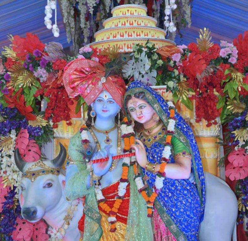 श्रीमद् भागवत कथा श्रवण करने उमड़ रही श्रद्धालु भक्तजनों की भीड़,नैला में चल रही झांझडिया परिवार की श्रीमद् भागवत कथा के चौथे दिन भी महाराज जी ने विभिन्न प्रसंगों की करी सुंदर व्याख्या श्रीमद् भागवत कथा श्रवण करने उमड़ रही श्रद्धालु भक्तजनों की भीड़,नैला में चल रही झांझडिया परिवार की श्रीमद् भागवत कथा के चौथे दिन भी महाराज जी ने विभिन्न प्रसंगों की करी सुंदर व्याख्या kshititech
