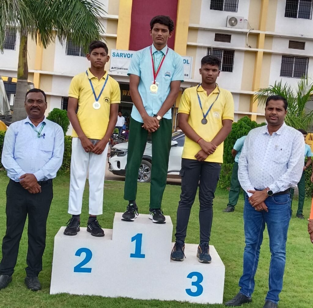 याद किए गए मेजर ध्यानचंद जी- सर्वोदय पब्लिक स्कूल में राष्ट्रीय खेल दिवस के मौके पर हुआ मैराथन दौड़ का आयोजन,हाँकी के जादूगर मेजर ध्यानचंद जी की जन्म जयंती को मनाया जाता है खेल दिवस के रूप में kshititech