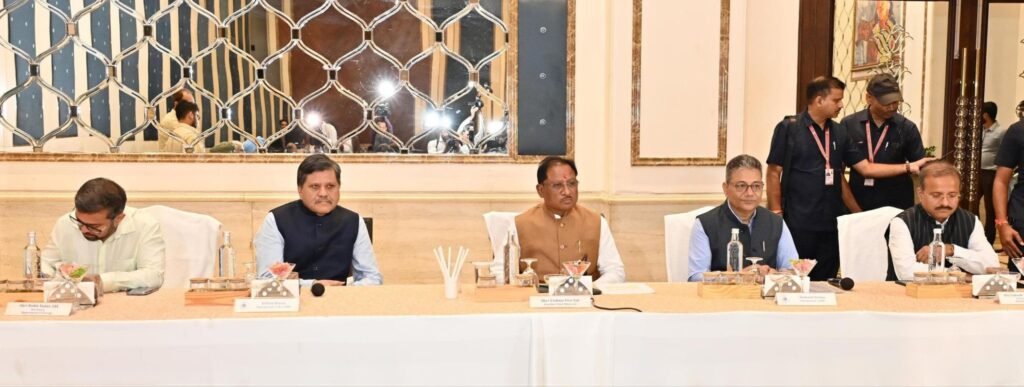 बारिश के बाद जर्जर सड़कों का तेजी से होगा मरम्मत कार्य, लोक निर्माण मंत्री अरुण साव ने ली बैठक, 60000 मेगावाट बिजली उत्पादन करेगा छत्तीसगढ़,मुख्यमंत्री साय ने कहीं बड़ी बात kshititech