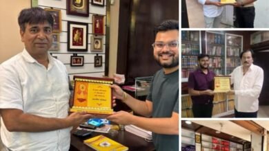 शोभा यात्रा का स्वागत करने वाले बंधुओ के घर पहुंच कर अग्रसेन जयंती समिति शक्ति ने किया उनका सम्मान शोभा यात्रा का स्वागत करने वाले बंधुओ के घर पहुंच कर अग्रसेन जयंती समिति शक्ति ने किया उनका सम्मान kshititech