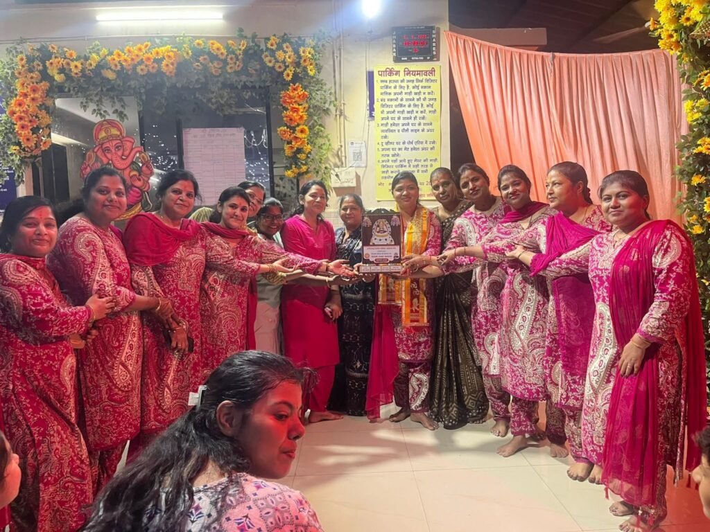 गुरु माताओ का सम्मान- छत्तीसगढ़ प्रांतीय युवा अग्रवाल मंच की महिला इकाई ने किया रचनात्मक आयोजन, शिक्षक दिवस के मौके पर प्रथम गुरु मां स्पर्धा का किया आयोजन, विजेता प्रतिभागियों गुरु माताओ को किया गया सम्मानित गुरु माताओ का सम्मान- छत्तीसगढ़ प्रांतीय युवा अग्रवाल मंच की महिला इकाई ने किया रचनात्मक आयोजन, शिक्षक दिवस के मौके पर प्रथम गुरु मां स्पर्धा का किया आयोजन, विजेता प्रतिभागियों गुरु माताओ को किया गया सम्मानित kshititech