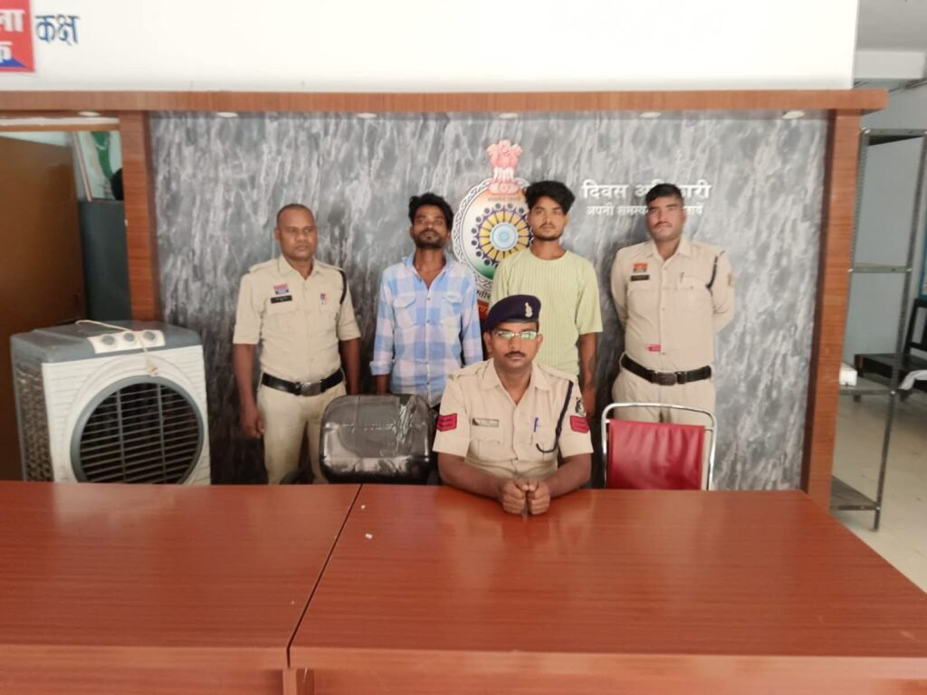 गणेश चंदा नहीं दिए हो कहकर दी गाली गलौज एवं करी मारपीट, शक्ति पुलिस ने किया आरोपियों को गिरफ्तार,बाराद्वार थाने में दर्ज हुआ अवैध शराब का मामला,जैजैपुर पुलिस ने भी की आबकारी एक्ट के तहत कार्रवाई kshititech