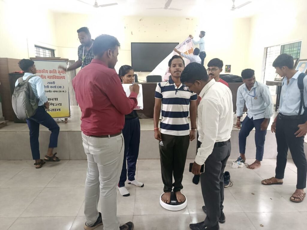 दिल्ली की गणतंत्र दिवस की मुख्य परेड के लिए हुई चयन चयन प्रक्रिया, शक्ति के शासकीय क्रांति कुमार महाविद्यालय के NSS के विद्यार्थीयो का शहीद नंद कुमार पटेल विश्वविद्यालय के लिए हुआ चयन, 4 सितंबर को चयन कमेटी के सदस्यों के बीच हुई प्रक्रिया, बड़ी ही कठिन प्रक्रियाओं से गुजरना होता है प्रतिभागियों को kshititech