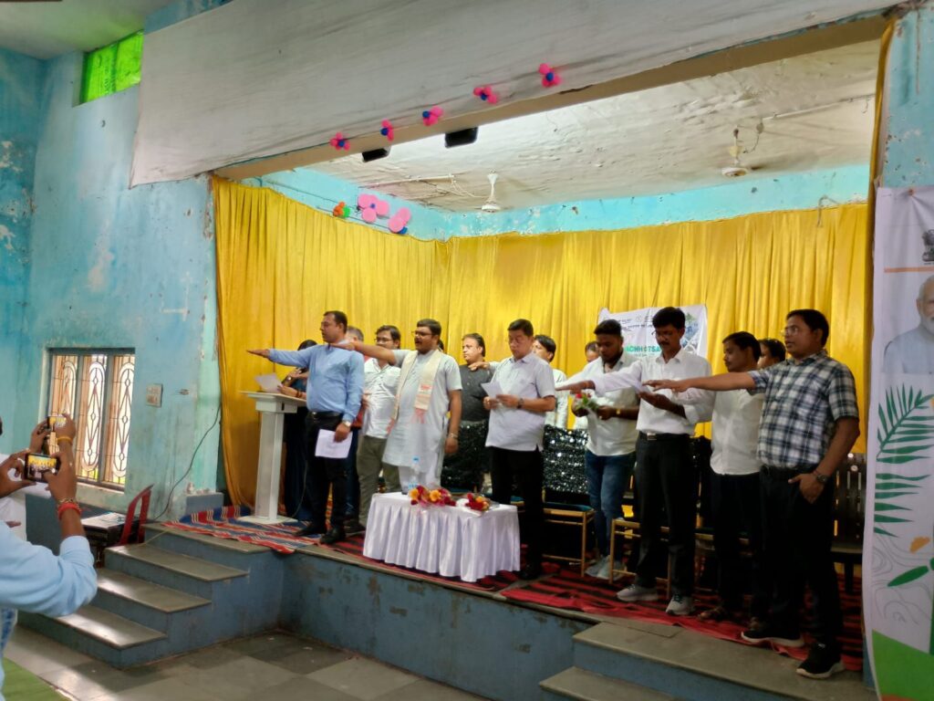 नगर पालिका शक्ति ने 17 सितंबर को किया स्वच्छता ही सेवा पखवाड़े का शुभारंभ, सांसद कमलेश जांगड़े एवं नगर पालिका अध्यक्ष श्याम सुंदर अग्रवाल रहे मौजूद नगर पालिका शक्ति ने 17 सितंबर को किया स्वच्छता ही सेवा पखवाड़े का शुभारंभ, सांसद कमलेश जांगड़े एवं नगर पालिका अध्यक्ष श्याम सुंदर अग्रवाल रहे मौजूद kshititech