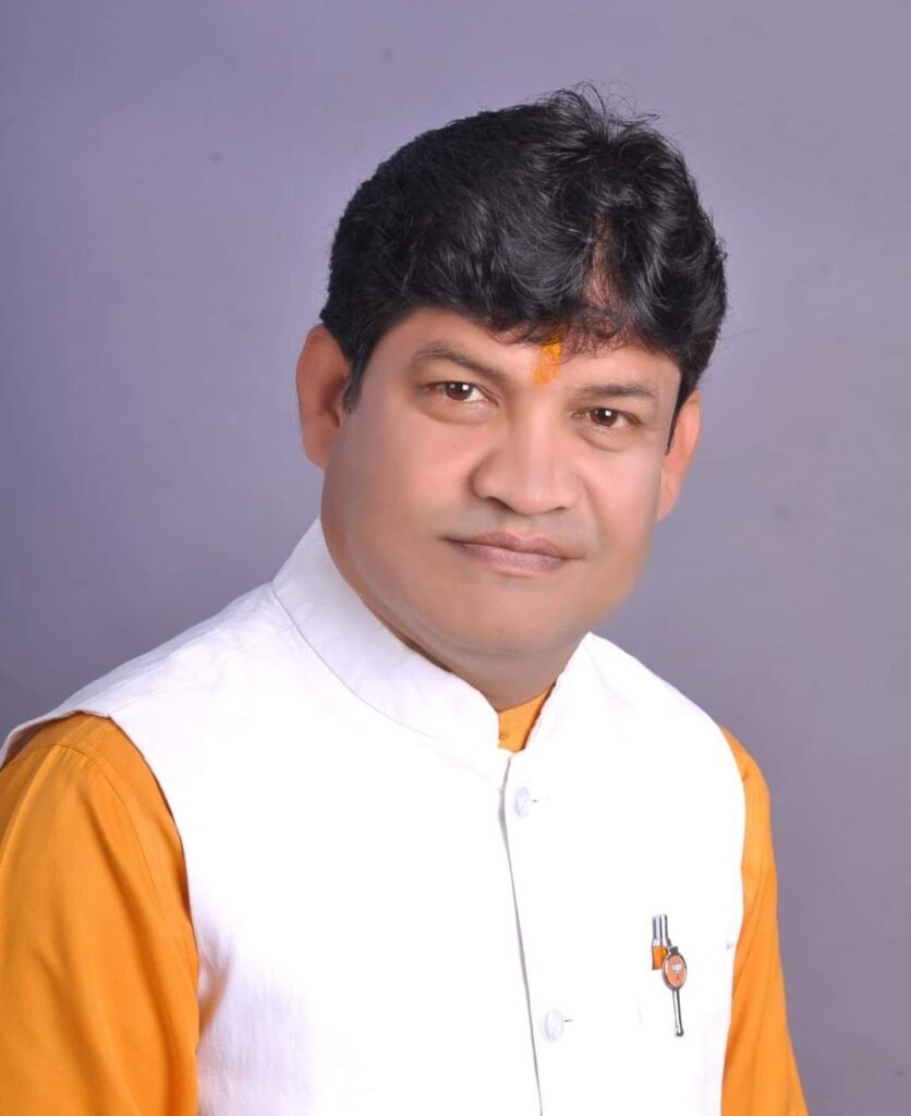 पूर्व विधायक डॉ.खिलावन साहू के नेतृत्व में 26 सितंबर को साहू समाज के नव निर्वाचित प्रदेश अध्यक्ष का शक्ति में होगा भव्य स्वागत, फुलवारी चौक से अग्रसेन चौक तक निकलेगी भव्य रैली, साहू समाज के बंधू रहेंगे मौजूद kshititech